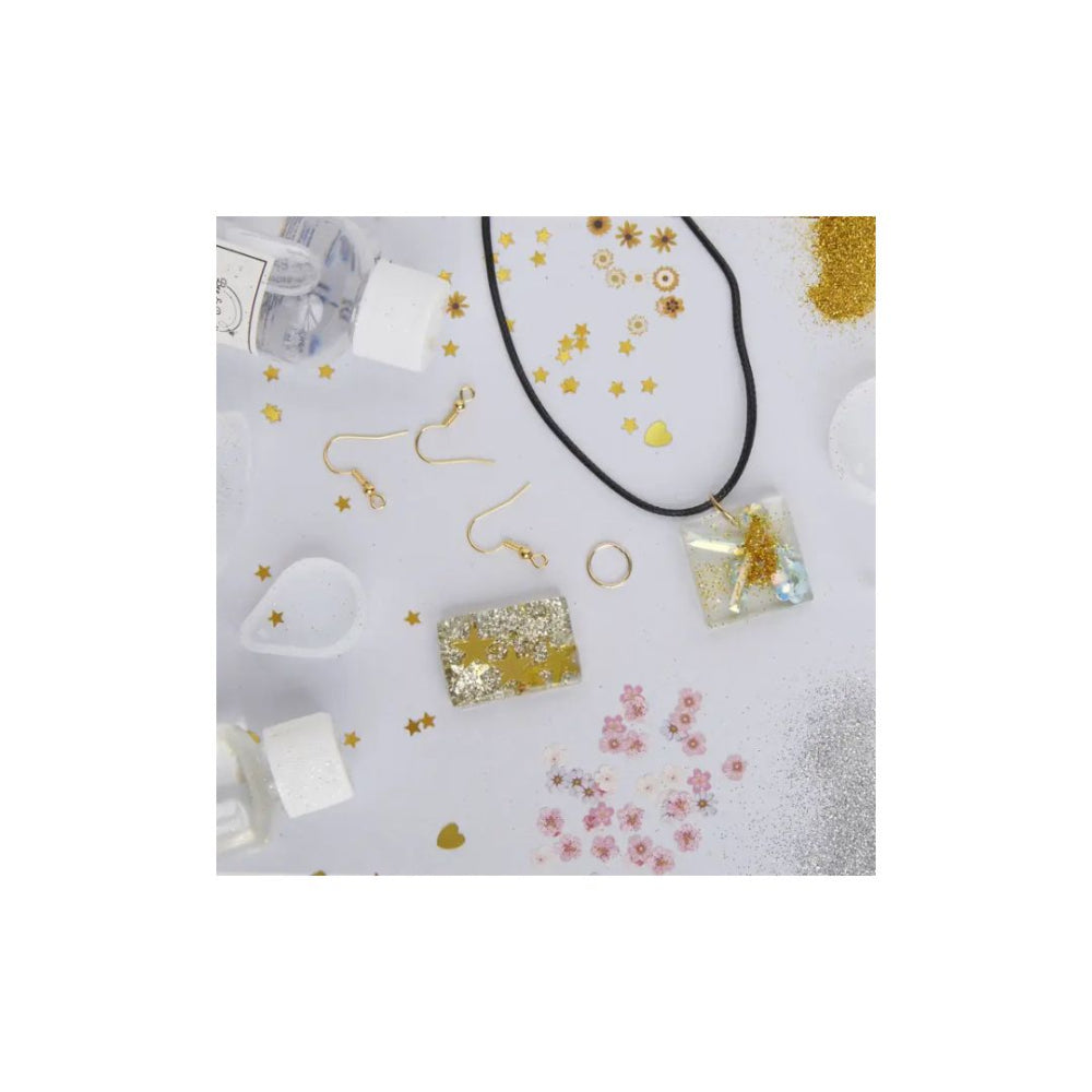 Bee and Bumble Resin Jewellery Craft Kit Contents