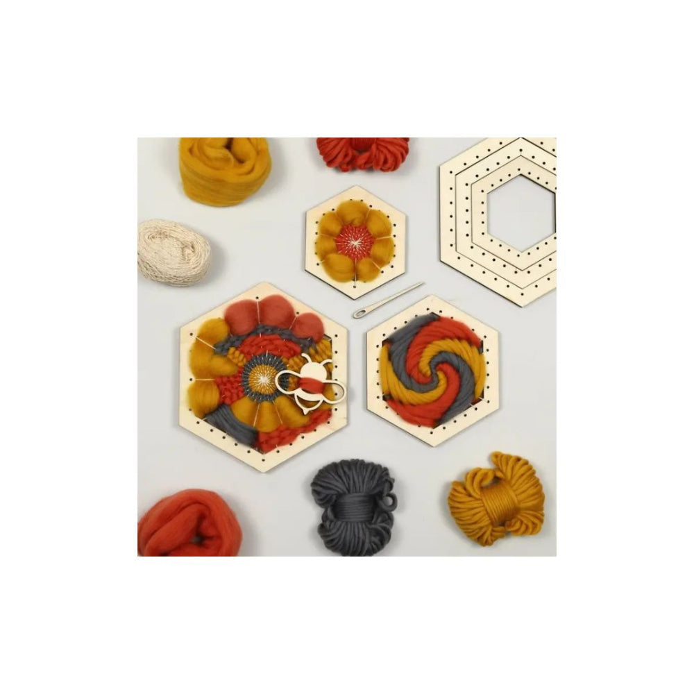 Honeycomb Weaving Loom Kit Contents