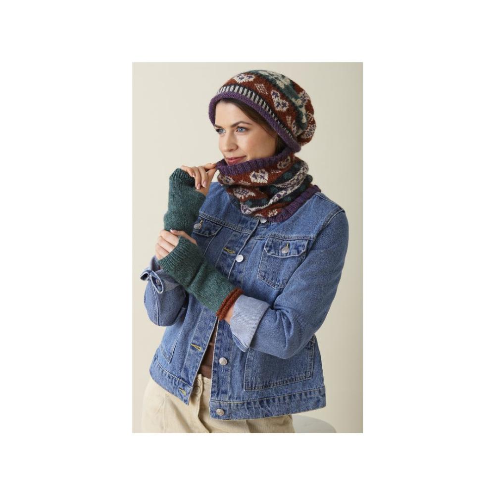 King Cole DK Hat, Cowl and Mittens Knitting Pattern 6149