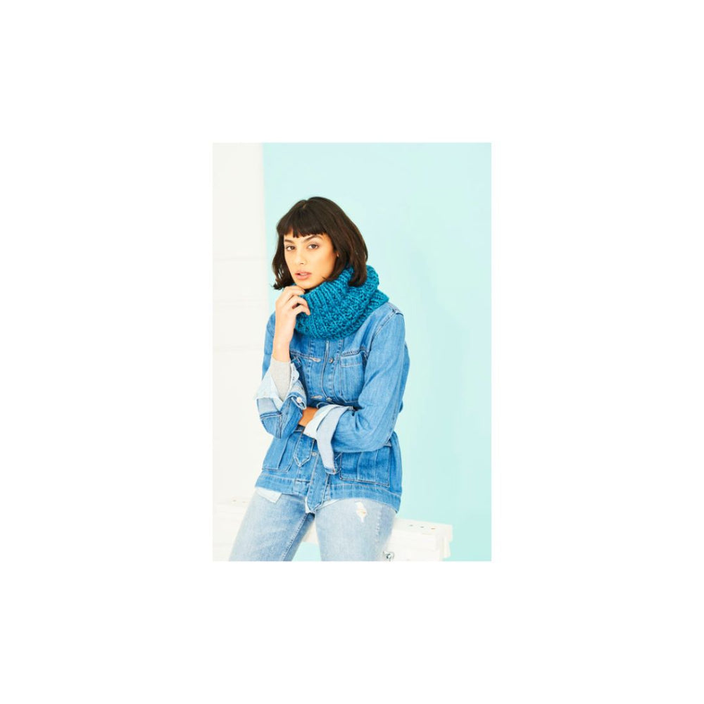 Stylecraft Ridged Snood Knitting Pattern 9791