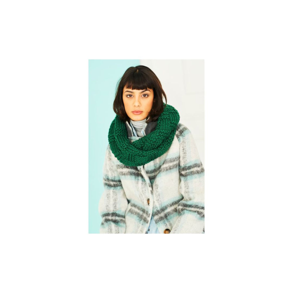 Stylecraft Snood Super Chunky Knitting Pattern 9791