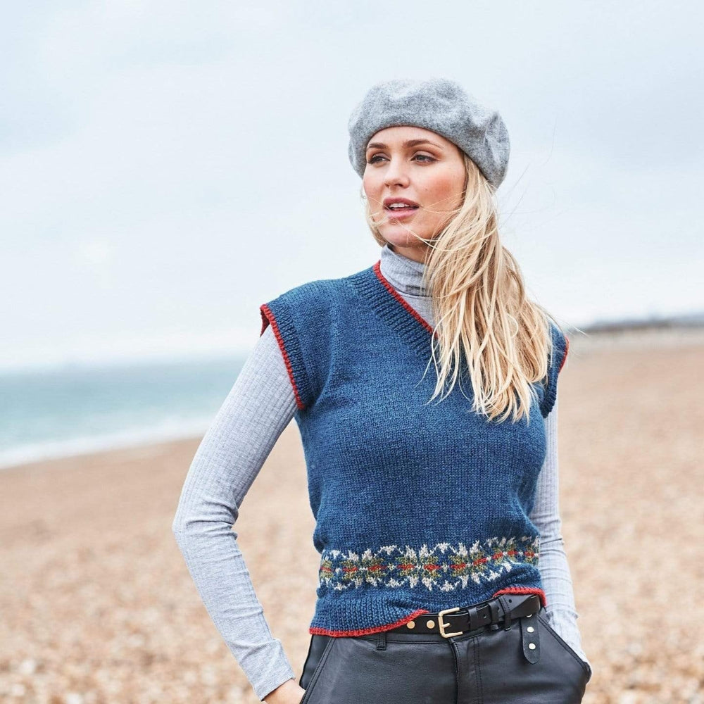 Stylecraft Patterns Stylecraft Highland Heathers DK Knitting Pattern 9865