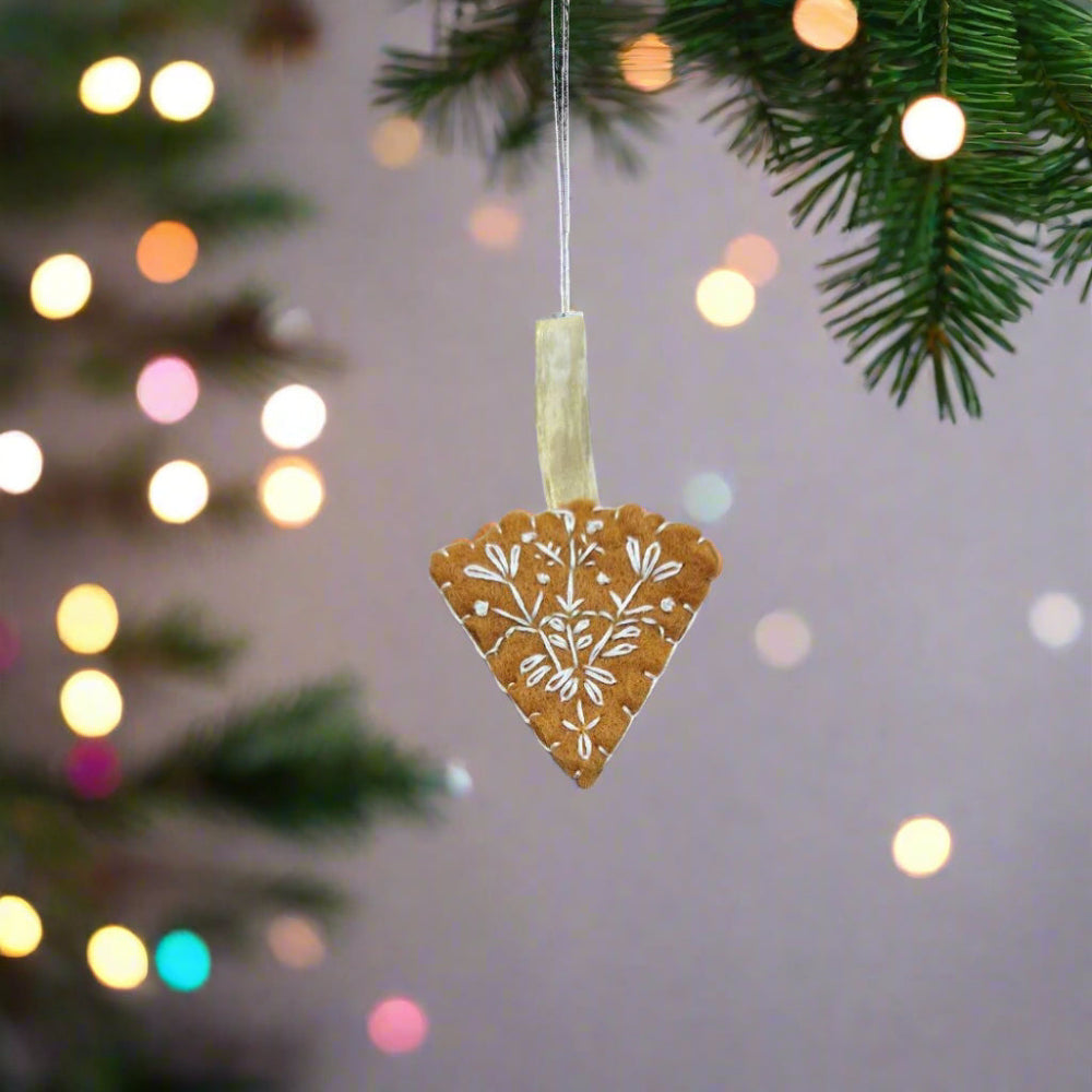 Gingerbread Embroidery Workshop