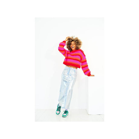Stylecraft Super Chunky Jumper Knitting Pattern 10123