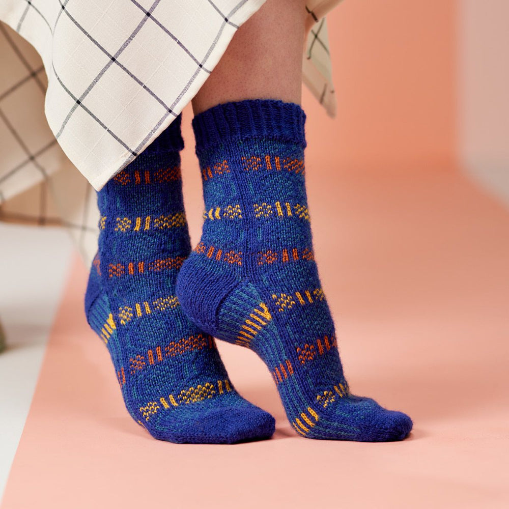 Happy Feet Hive Pattern Colour Combo 1