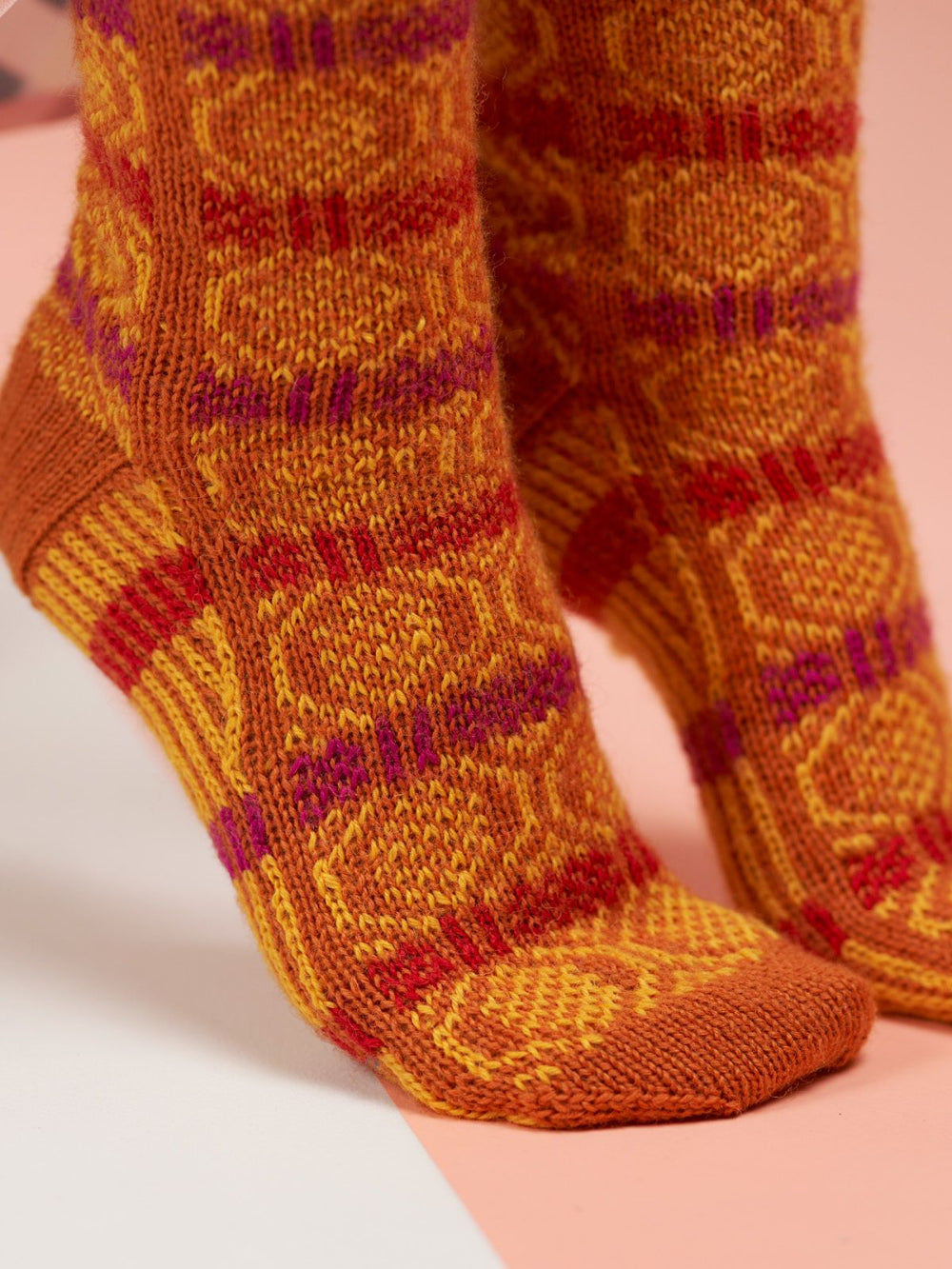 Happy Feet Hive Pattern Colour Combo 2